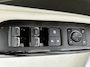 Lexus ES 300h Business Line | BTW voertuig | Elektrisch schuif-/kanteldak | Blindspot monitor | Lederen bekleding | Elektrisch verstelbare bestuurdersstoel | Stoelverwarming | Apple CarPlay/Android Auto | Cruise Control