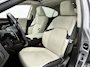 Lexus ES 300h Business Line | BTW voertuig | Elektrisch schuif-/kanteldak | Blindspot monitor | Lederen bekleding | Elektrisch verstelbare bestuurdersstoel | Stoelverwarming | Apple CarPlay/Android Auto | Cruise Control