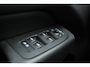 Volvo XC60 2.0 T8 Plug-in hybrid AWD Ultimate Dark | Long Range | Trekhaak | 22 inch | Head-up | Pano-dak |