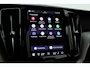 Volvo XC60 2.0 T8 Plug-in hybrid AWD Ultimate Dark | Long Range | Trekhaak | 22 inch | Head-up | Pano-dak |