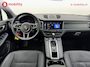 Porsche Macan 2.0 T Panoramadak Memory Pakket Trekhaak 2000kg Dealer Onderhouden! | Achteruitrijcamera | Stoelverwarming | Navigatie | Apple CarPlay