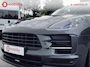Porsche Macan 2.0 T Panoramadak Memory Pakket Trekhaak 2000kg Dealer Onderhouden! | Achteruitrijcamera | Stoelverwarming | Navigatie | Apple CarPlay