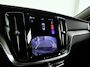 Volvo V60 B3 Essential Edition | Parkeercamera | Stoel- en Stuurverwarming | Cruise control | Google infotainment
