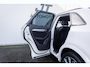 Audi Q3 1.4 TFSI Pro s-line 150pk Trekhaak | Stoelverwarming | Half ledere bekleding | Camera | Pdc | Cruise control | Voorruirverwarmin