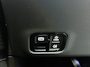 Mercedes-Benz C-klasse 400 4MATIC Launch Edition 94 kWh | Premium pakket | Winterpakket | Rijassistentiepakket Plus | Sportstoelen pakket | Trekhaak | Panoramisch dak | Sierelementen zwart scheepsdek hout | 20" multispaaks lichtmetalen AMG velgen |