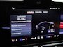 Mercedes-Benz C-klasse 400 4MATIC Launch Edition 94 kWh | Premium pakket | Winterpakket | Rijassistentiepakket Plus | Sportstoelen pakket | Trekhaak | Panoramisch dak | Sierelementen zwart scheepsdek hout | 20" multispaaks lichtmetalen AMG velgen |