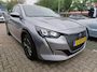 Peugeot e-208 EV Allure Pack 50 kWh | Fase 3 laden | SOH 86,94% | Navigatie | Camera | Stoelverwarming | NL auto | 1e Eigenaar | Dealer onderhouden |