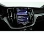 Volvo XC60 2.0 T8 Plug-in hybrid AWD Ultimate Dark | Luchtvering | 100% soh | 360 camera | 21 inch | H&K Audio |