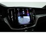 Volvo XC60 2.0 T8 Plug-in hybrid AWD Ultimate Dark | Luchtvering | 100% soh | 360 camera | 21 inch | H&K Audio |