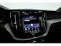 Volvo XC60 2.0 T8 Plug-in hybrid AWD Ultimate Dark | Luchtvering | 100% soh | 360 camera | 21 inch | H&K Audio |