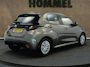 Toyota Yaris 1.5 Hybrid 115 Comfort - ORIGINEEL NEDERLANDSE AUTO - AIRCO (AUTOMATISCH) - ACHTERUITRIJCAMERA - APPLE CARPLAY/ANDROID AUTO - BLUETOOTH TELEFOONVOORBEREIDING - ADAPTIEVE CRUISE CONTROL - GROOTLICHT ASSISTANT - HILL HOLD FUNCTIE