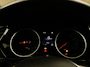 Volkswagen Touran 1.5 TSI Highline - AIRCO (AUTOMATISCH) - BLUETOOTH TELEFOONVOORBEREIDING - ALCANTARA BEKLEDING - PARKEERSENSOREN VOOR EN ACHTER - APPLE CARPLAY/ANDROID AUTO - CRUISE CONTROL ADAPTIEF - LED KOPLAMPEN