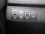 Kia Venga 1.4 CVVT First Edition | 16" LM | Trekhaak | Navi | Airco | Cruise | Camera | PDC | All seasons |