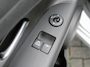 Kia Venga 1.4 CVVT First Edition | 16" LM | Trekhaak | Navi | Airco | Cruise | Camera | PDC | All seasons |