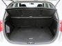 Kia Venga 1.4 CVVT First Edition | 16" LM | Trekhaak | Navi | Airco | Cruise | Camera | PDC | All seasons |