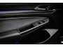 Volkswagen Golf 1.5 eTSI R-Line Business | PANORAMADAK | STUURVERWARMING | DAB | APPLE | CAMERA | TREKHAAK | 18"