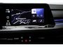 Volkswagen Golf 1.5 eTSI R-Line Business | PANORAMADAK | STUURVERWARMING | DAB | APPLE | CAMERA | TREKHAAK | 18"