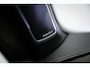 Volkswagen Golf 1.5 eTSI R-Line Business | PANORAMADAK | STUURVERWARMING | DAB | APPLE | CAMERA | TREKHAAK | 18"