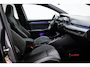 Volkswagen Golf 1.5 eTSI R-Line Business | PANORAMADAK | STUURVERWARMING | DAB | APPLE | CAMERA | TREKHAAK | 18"