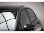 Volkswagen Golf 1.5 eTSI R-Line Business | PANORAMADAK | STUURVERWARMING | DAB | APPLE | CAMERA | TREKHAAK | 18"