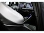 Volkswagen Golf 1.5 eTSI R-Line Business | PANORAMADAK | STUURVERWARMING | DAB | APPLE | CAMERA | TREKHAAK | 18"