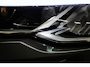Volkswagen Golf 1.5 eTSI R-Line Business | PANORAMADAK | STUURVERWARMING | DAB | APPLE | CAMERA | TREKHAAK | 18"