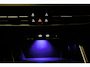 Volkswagen Golf 1.5 eTSI R-Line Business | PANORAMADAK | STUURVERWARMING | DAB | APPLE | CAMERA | TREKHAAK | 18"
