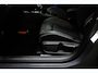 Volkswagen Golf 1.5 eTSI R-Line Business | PANORAMADAK | STUURVERWARMING | DAB | APPLE | CAMERA | TREKHAAK | 18"