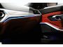 BMW 3-Serie Touring 330i High Executive Edition M + INDIVIDUAL LEDER / MINERALWEISS METALLIC / M-PERFORMANCE