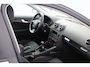 Audi A3 Sportback 2.0 TDI Attraction Pro Line Business/ 5-Drs/ Sportstoelen/ 17'' LMV/ Navi/ Clima/ Cruise/ Sportstuur/ Elek. pakket/ Isofix/ Radio-CD AUX/ Armsteun/ Mistl./ Dakspoiler/ Dakrails/ Chroom.