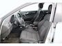 Audi A3 Sportback 2.0 TDI Attraction Pro Line Business/ 5-Drs/ Sportstoelen/ 17'' LMV/ Navi/ Clima/ Cruise/ Sportstuur/ Elek. pakket/ Isofix/ Radio-CD AUX/ Armsteun/ Mistl./ Dakspoiler/ Dakrails/ Chroom.