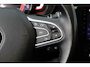 Renault Kadjar 1.2 TCe Zen/ DEALER ONDERHOUDEN!/ Trekhaak/ 17'' LMV/ Keyless/ Android Auto/ Extra getint glas/ Navi/ Clima/ Cruise/ Elek. pakket/ Isofix/ Bluetooth/ Armsteun/ Multi. LEDER. Stuur/ Mistl./ PDC/ Dakrails.