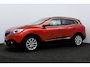 Renault Kadjar 1.2 TCe Zen/ DEALER ONDERHOUDEN!/ Trekhaak/ 17'' LMV/ Keyless/ Android Auto/ Extra getint glas/ Navi/ Clima/ Cruise/ Elek. pakket/ Isofix/ Bluetooth/ Armsteun/ Multi. LEDER. Stuur/ Mistl./ PDC/ Dakrails.