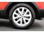 Renault Kadjar 1.2 TCe Zen/ DEALER ONDERHOUDEN!/ Trekhaak/ 17'' LMV/ Keyless/ Android Auto/ Extra getint glas/ Navi/ Clima/ Cruise/ Elek. pakket/ Isofix/ Bluetooth/ Armsteun/ Multi. LEDER. Stuur/ Mistl./ PDC/ Dakrails.
