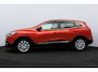 Renault Kadjar 1.2 TCe Zen/ DEALER ONDERHOUDEN!/ Trekhaak/ 17'' LMV/ Keyless/ Android Auto/ Extra getint glas/ Navi/ Clima/ Cruise/ Elek. pakket/ Isofix/ Bluetooth/ Armsteun/ Multi. LEDER. Stuur/ Mistl./ PDC/ Dakrails.