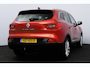 Renault Kadjar 1.2 TCe Zen/ DEALER ONDERHOUDEN!/ Trekhaak/ 17'' LMV/ Keyless/ Android Auto/ Extra getint glas/ Navi/ Clima/ Cruise/ Elek. pakket/ Isofix/ Bluetooth/ Armsteun/ Multi. LEDER. Stuur/ Mistl./ PDC/ Dakrails.