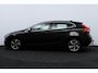 Volvo V40 2.0 D2 R-Design/ D-Riem verv: 150.000 KM!/ Trekhaak/ Half Leder - Alcantara/ 16'' LMV/ Voorruitverw./ Stoelverw./ Navi/ Clima/ Cruise/ Elek. pakket/ Isofix/ Bluetooth/ Multi. LEDER. Stuur/ PDC/ Chroom.