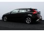 Volvo V40 2.0 D2 R-Design/ D-Riem verv: 150.000 KM!/ Trekhaak/ Half Leder - Alcantara/ 16'' LMV/ Voorruitverw./ Stoelverw./ Navi/ Clima/ Cruise/ Elek. pakket/ Isofix/ Bluetooth/ Multi. LEDER. Stuur/ PDC/ Chroom.
