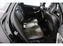 Volvo V40 2.0 D2 R-Design/ D-Riem verv: 150.000 KM!/ Trekhaak/ Half Leder - Alcantara/ 16'' LMV/ Voorruitverw./ Stoelverw./ Navi/ Clima/ Cruise/ Elek. pakket/ Isofix/ Bluetooth/ Multi. LEDER. Stuur/ PDC/ Chroom.