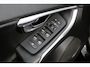 Volvo V40 2.0 D2 R-Design/ D-Riem verv: 150.000 KM!/ Trekhaak/ Half Leder - Alcantara/ 16'' LMV/ Voorruitverw./ Stoelverw./ Navi/ Clima/ Cruise/ Elek. pakket/ Isofix/ Bluetooth/ Multi. LEDER. Stuur/ PDC/ Chroom.