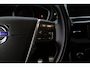 Volvo V40 2.0 D2 R-Design/ D-Riem verv: 150.000 KM!/ Trekhaak/ Half Leder - Alcantara/ 16'' LMV/ Voorruitverw./ Stoelverw./ Navi/ Clima/ Cruise/ Elek. pakket/ Isofix/ Bluetooth/ Multi. LEDER. Stuur/ PDC/ Chroom.