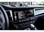 Porsche Macan 2.0 SportDesign Krijt Pano Luchtvering 18-weg NL-auto
