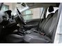 Opel Corsa 1.4 90PK Online Edition Automaat | Navigatie | Achteruitrijcamera | Parkeersensoren v+a