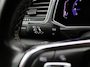 Volkswagen T-Roc 1.5 TSI Sport 150PK Panoramadak, Trekhaak, Elektrische Achterklep, 18" LM Velgen, Alarm, Parkeersensoren voor en achter