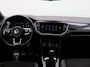 Volkswagen T-Roc 1.5 TSI Sport 150PK Panoramadak, Trekhaak, Elektrische Achterklep, 18" LM Velgen, Alarm, Parkeersensoren voor en achter