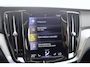 Volvo V60 T8 Recharge AWD Inscription | Stoelverwarming | Trekhaak | Parkeercamera | Panoramadak | H/K | BLIS | Pilot Assist | Keyless