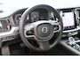 Volvo V60 T8 Recharge AWD Inscription | Stoelverwarming | Trekhaak | Parkeercamera | Panoramadak | H/K | BLIS | Pilot Assist | Keyless
