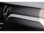 Volvo V60 T8 Recharge AWD Inscription | Stoelverwarming | Trekhaak | Parkeercamera | Panoramadak | H/K | BLIS | Pilot Assist | Keyless