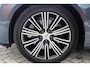 Volvo V60 T8 Recharge AWD Inscription | Stoelverwarming | Trekhaak | Parkeercamera | Panoramadak | H/K | BLIS | Pilot Assist | Keyless