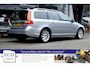 Volvo V70 2.0 T4 190 pk Aut. Polar+, Schuifdak, Leer, Xenon, Trekhaak